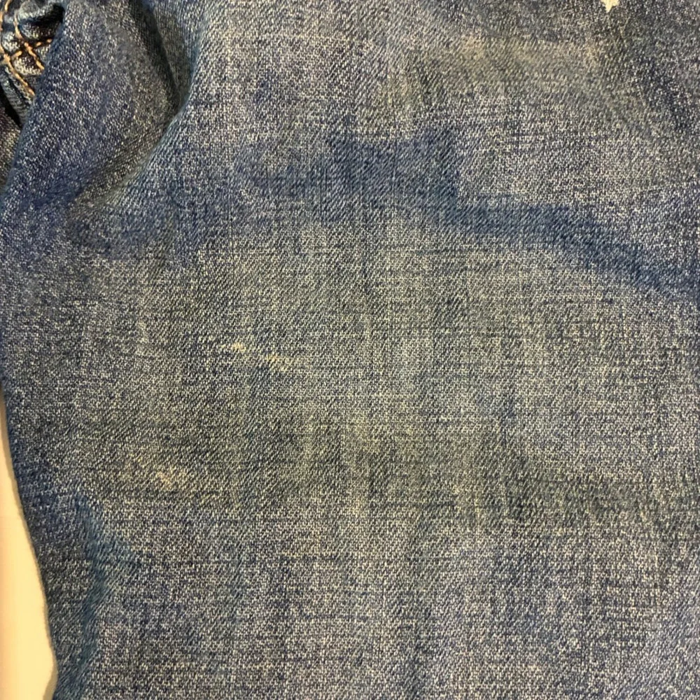 OshKosh Bgosh Girls 24 Months Blue Denim Heart Embroidered Bib Overalls 434A117